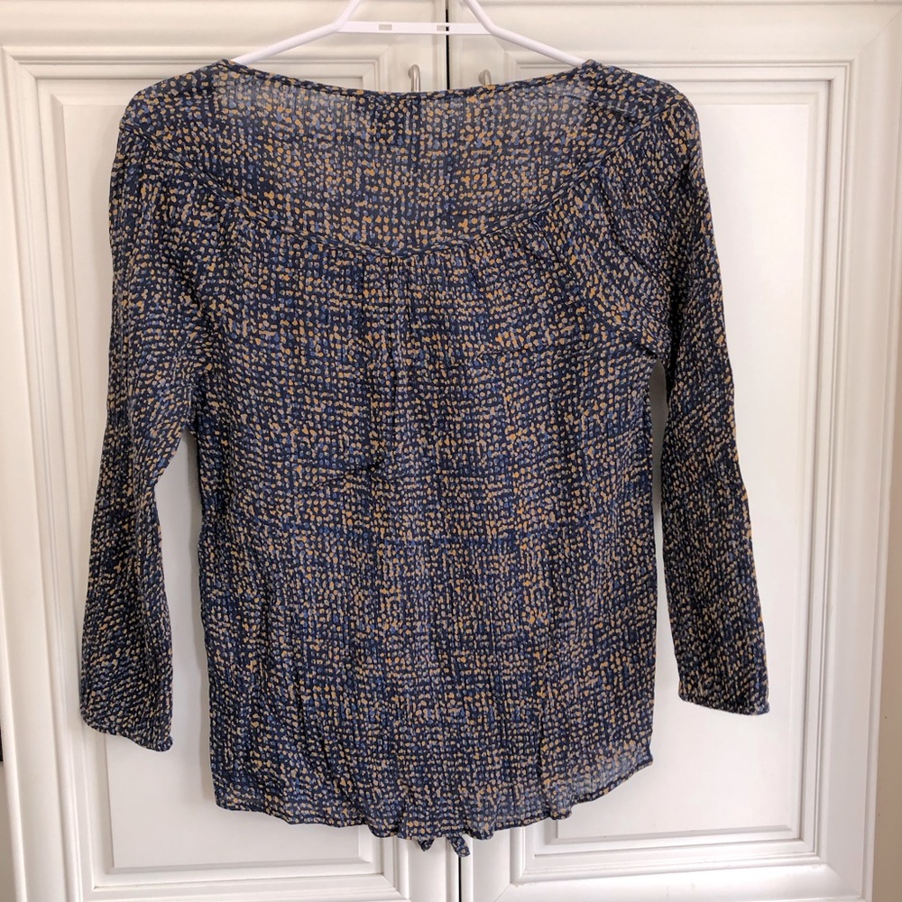 🥳HOST PICK🥳 Lucky Brand blue and gold lightweight blouse - Picture 6 of 11